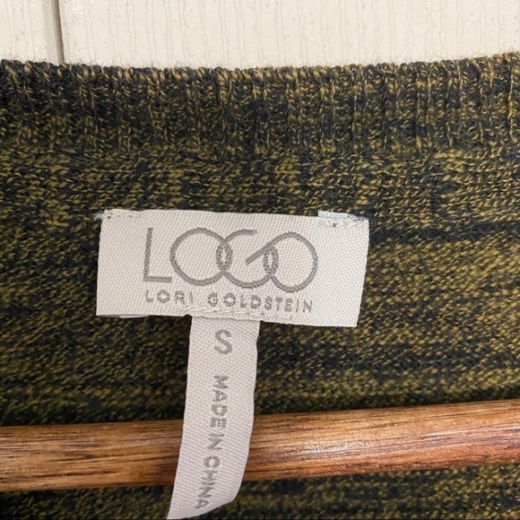 LOGO By Lori Goldstein Heathered Green Shark Bite Pockets Sweater - Picture 2 of 6